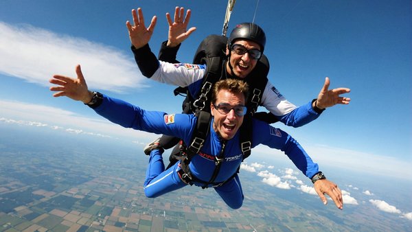 Expérience inoubliable en saut en parachute tandem à pujaut
